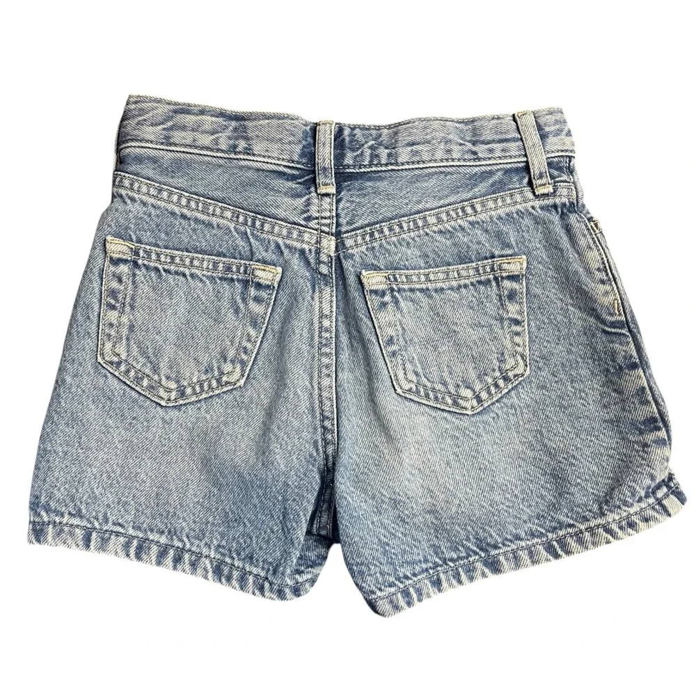 GAP Kids Girls Blue Floral‎ Embroidered Mom Jean Shorts Light Wash Size 7